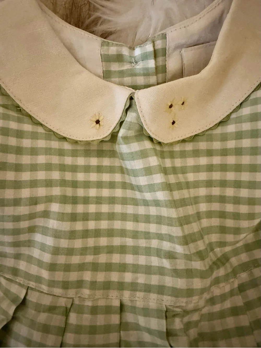 GAP mint green